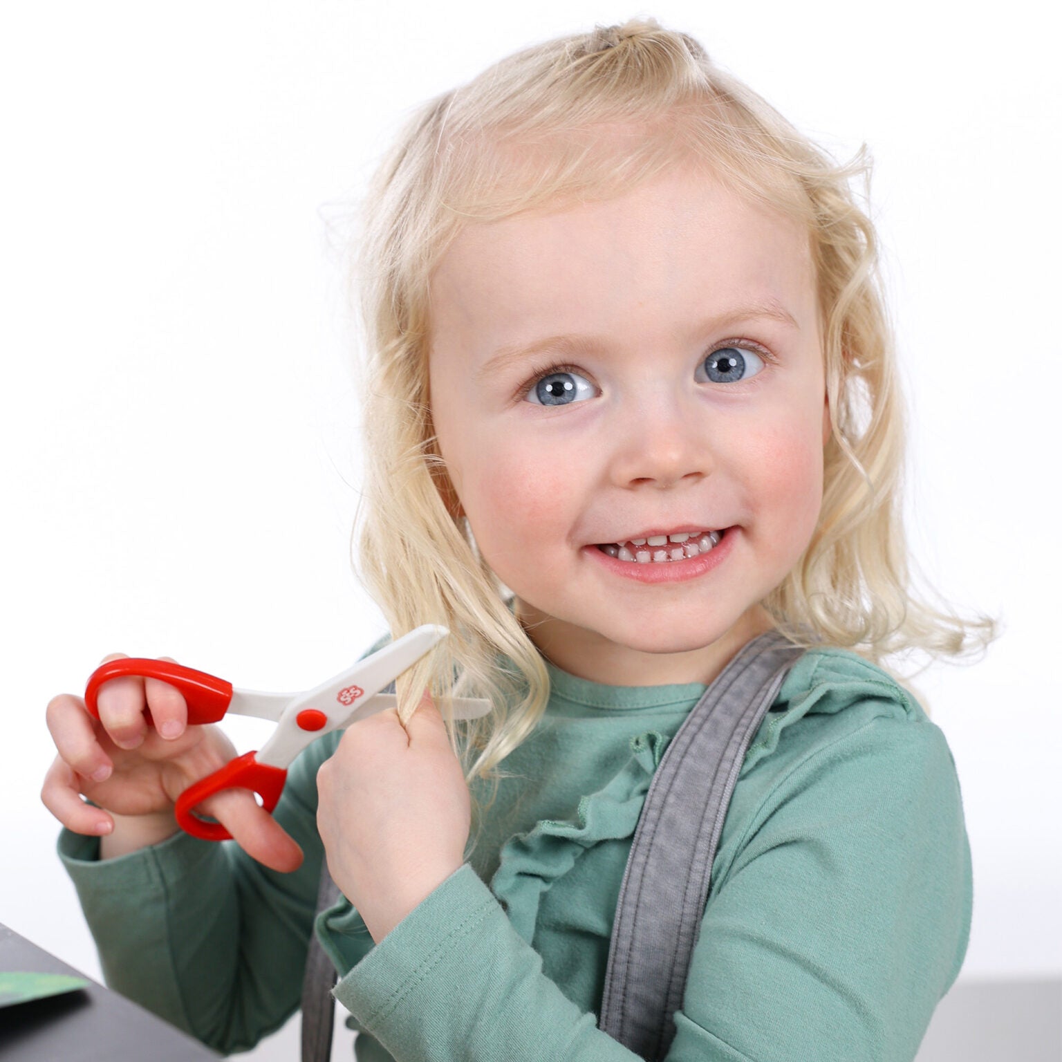 Plastik Kinderscha, SES