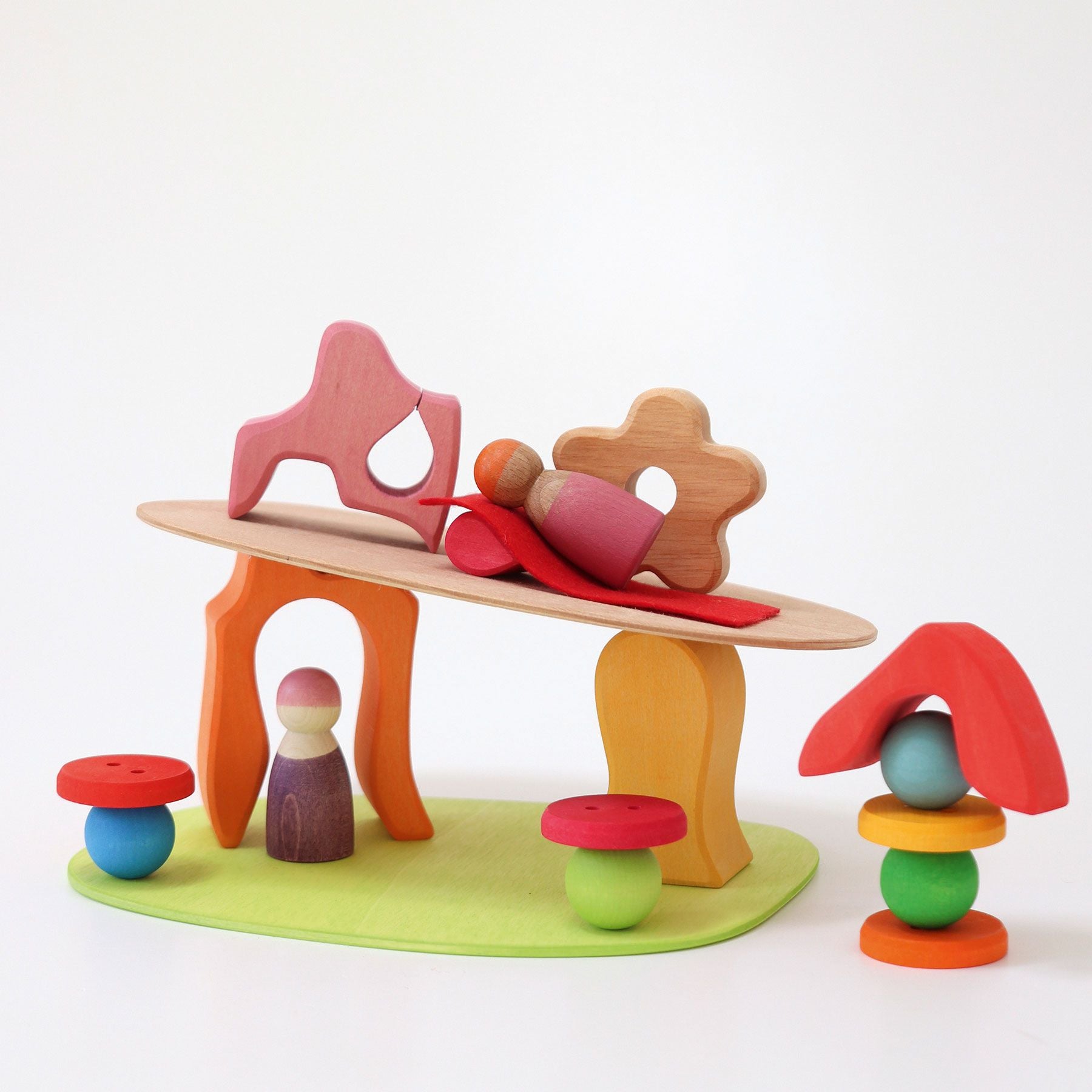 Small World Play down by the meadow, Grimm's