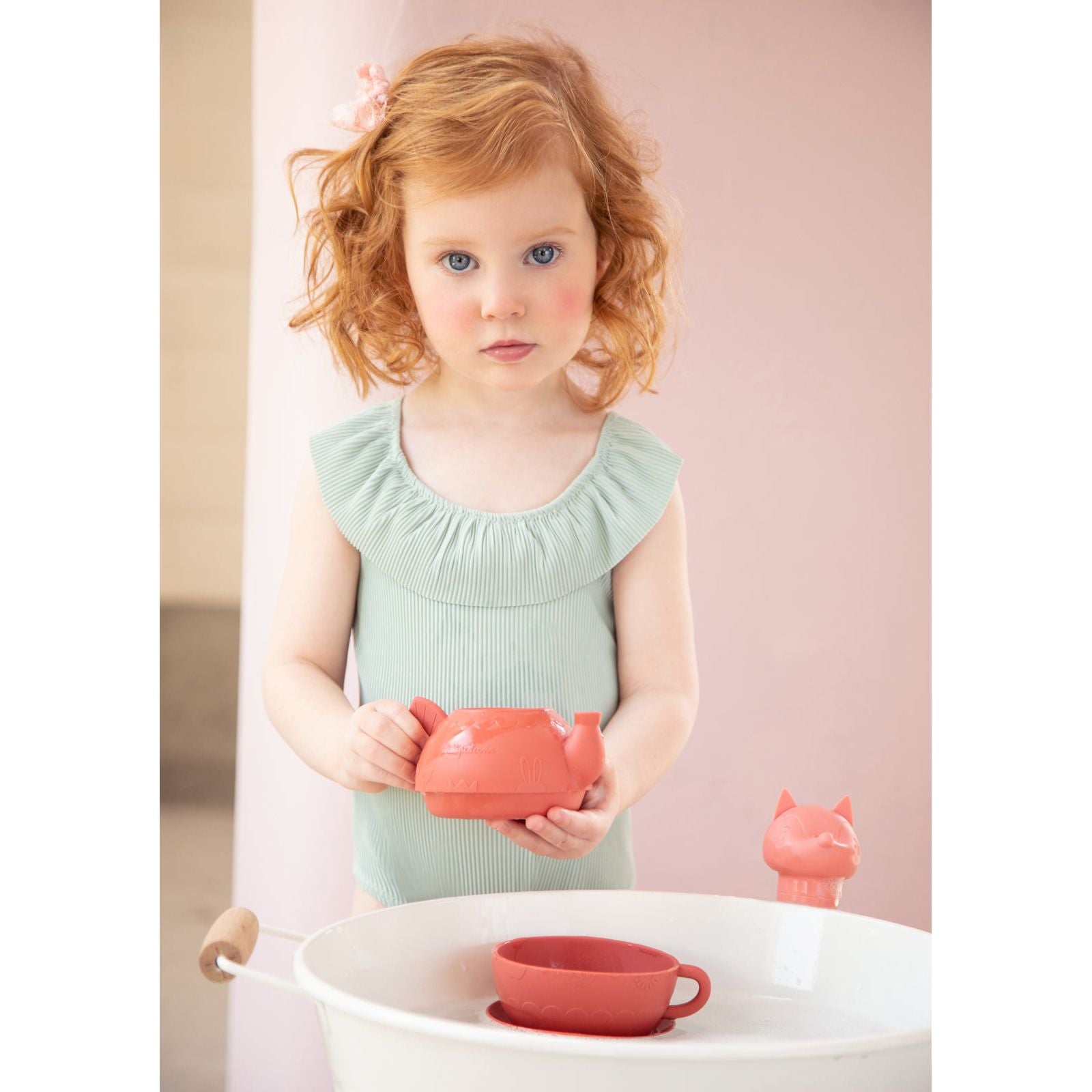 Theepot In Bad Alice, Lilliputiens