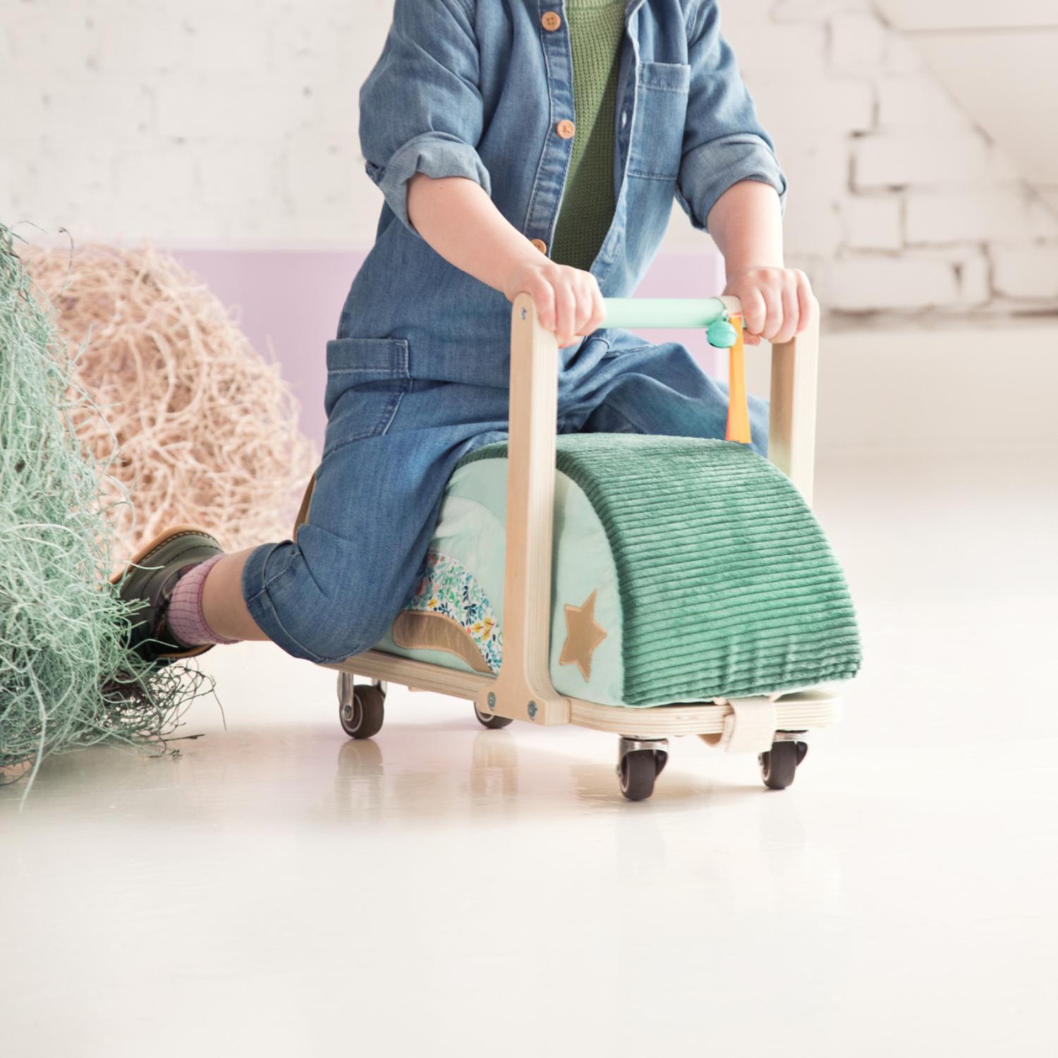 Joe Loopwagen, Lilliputiens
