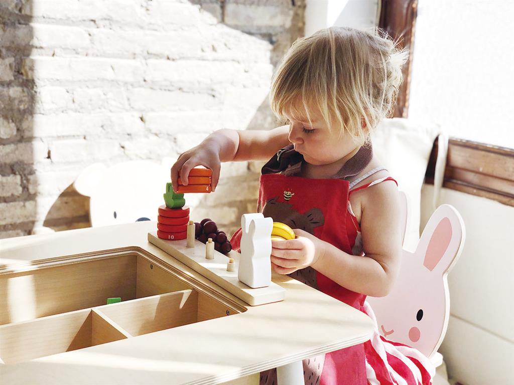 Set Tafel En Stoelen Woud, Tender Leaf