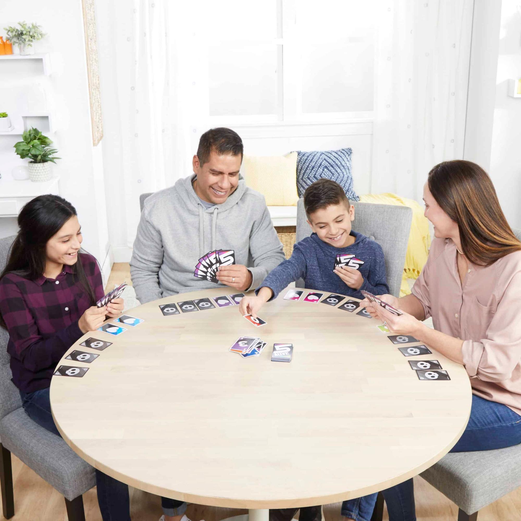 5 Alive Kaartspel, Hasbro