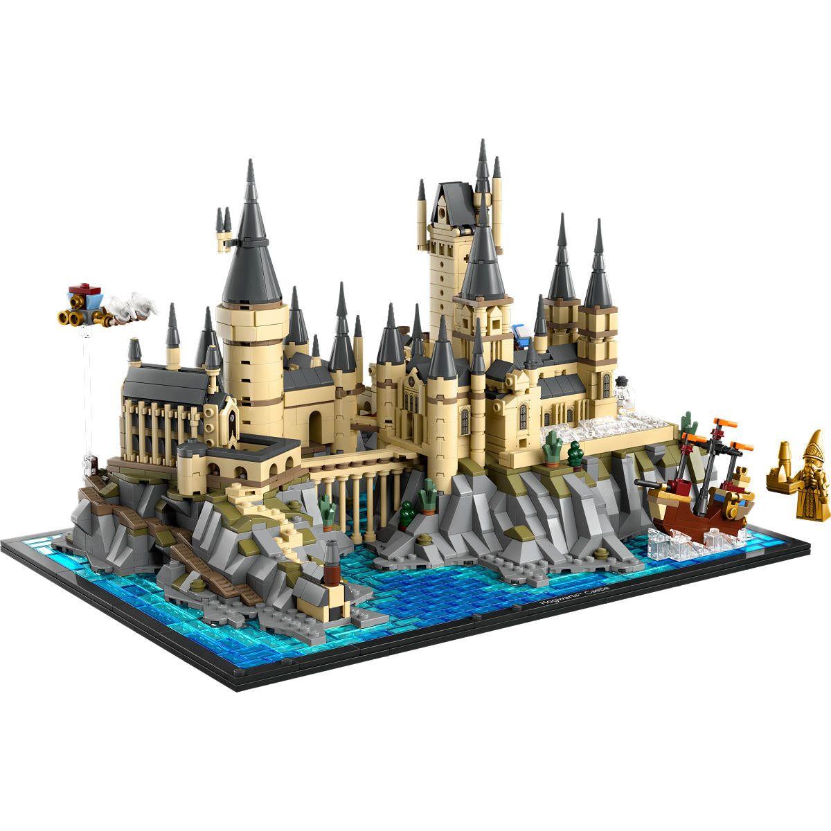 LEGO Harry Potter Kasteel Zweinstein en terrein