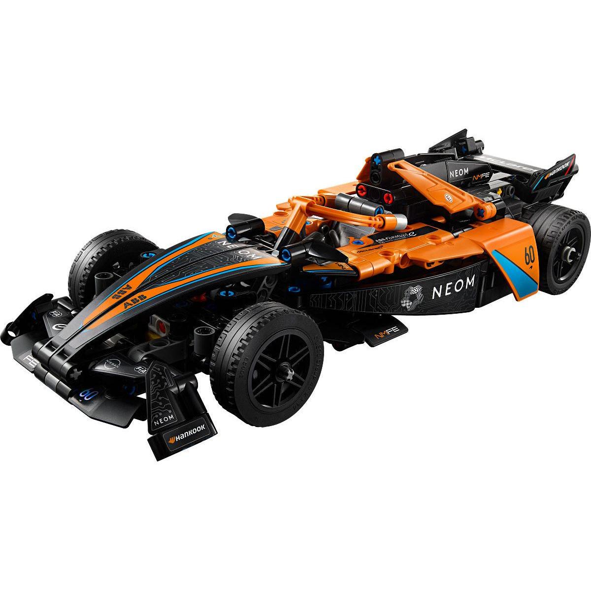 LEGO Technic NEOM McLaren Formula E racewagen