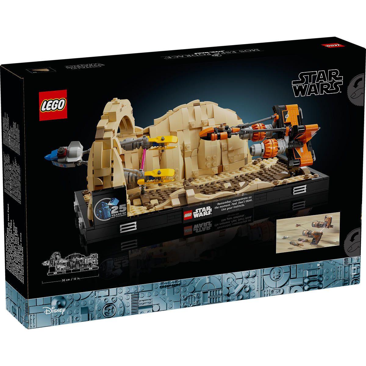 LEGO Star Wars Mos Espa Podrace diorama