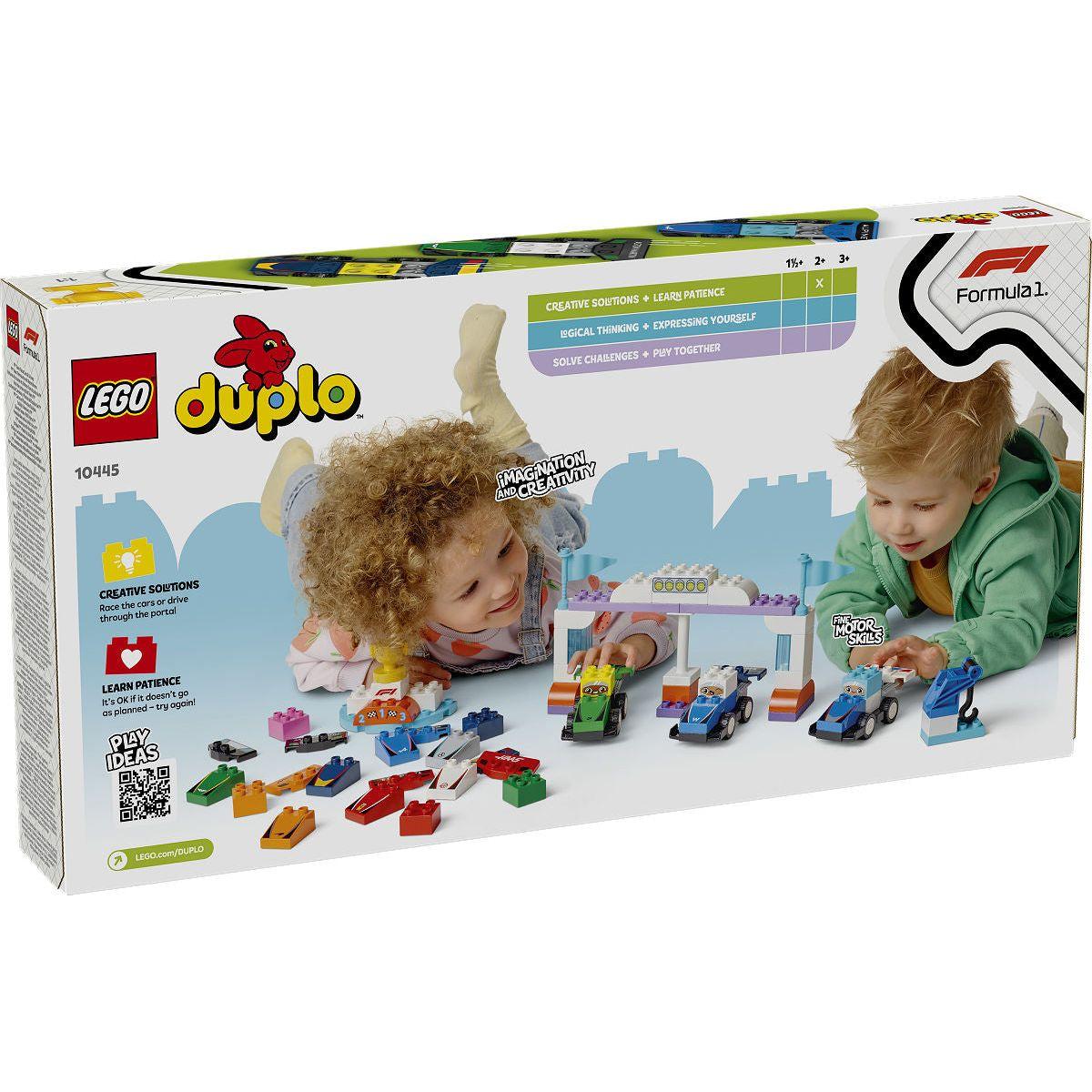 DUPLO Stad F1 team racewagens en coureurs