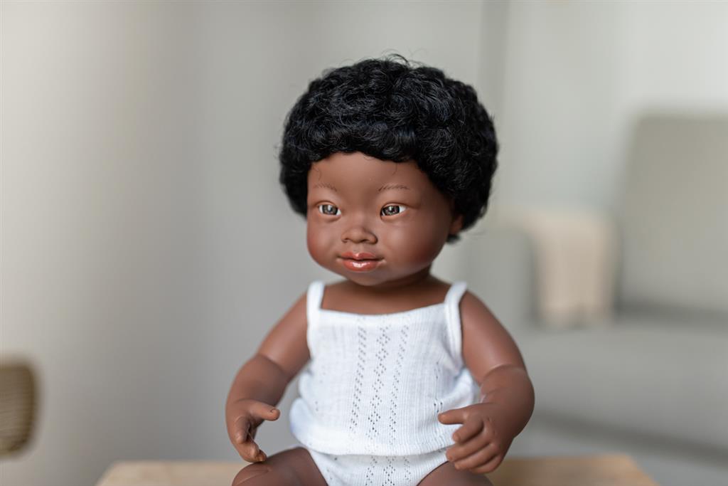 Pop Afrikaanse Jongen Down 38cm, Miniland