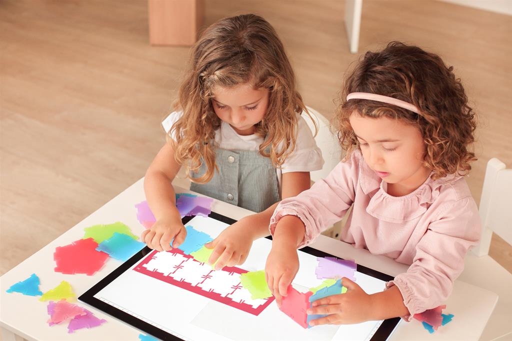 Lightpad - Bouwen Met Veelhoeken, Miniland