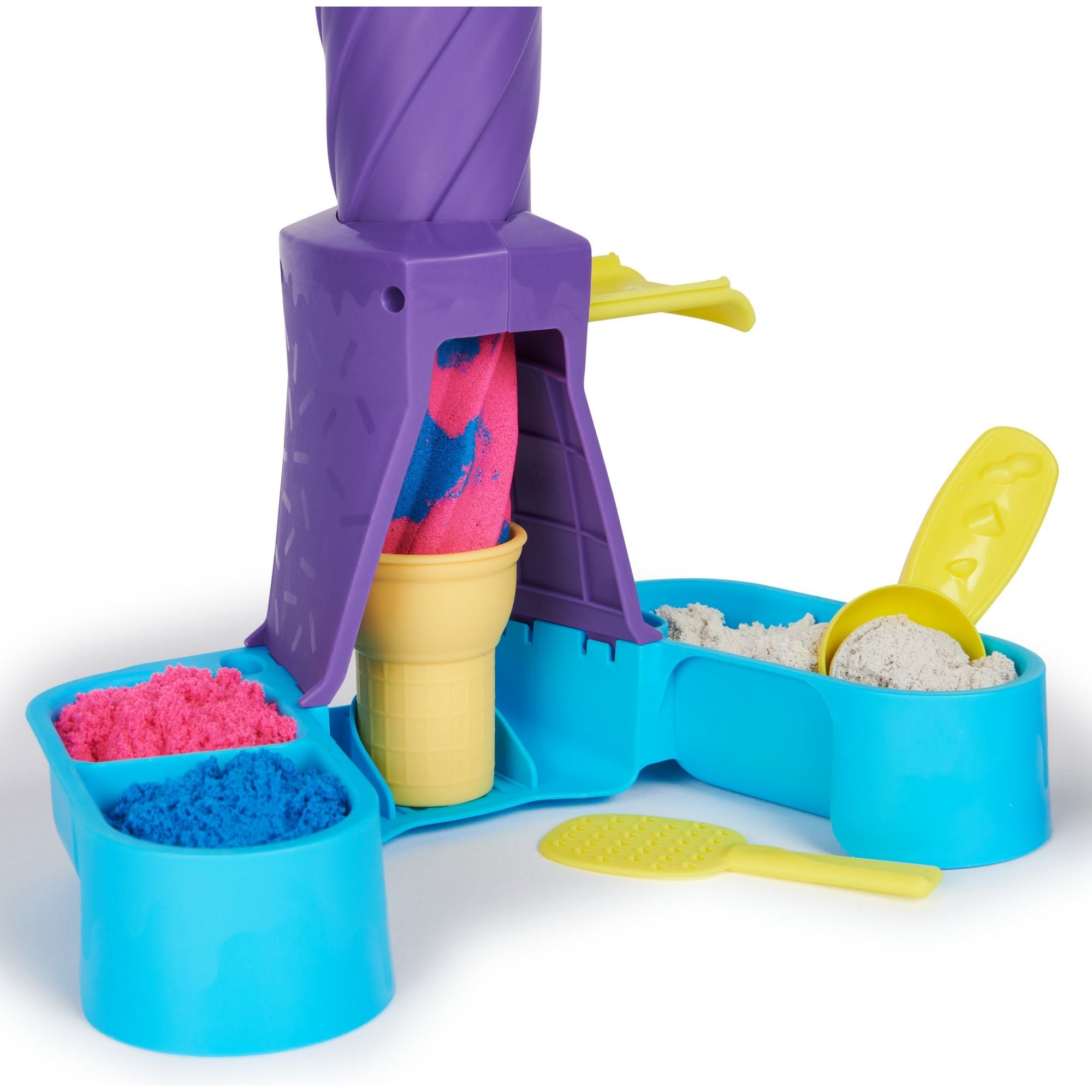 Kinetic Sand - Softijsjes Speelset Met 396 gram Speelzand In Blauw Roze En Wit - 2 Ijshoorntjes En 2 Stuks Gereedschap, Spin Master