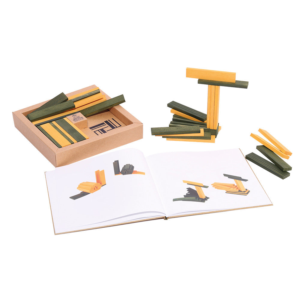 set nr.23: kunstboek + 20 lichtgele & 20 groene planken, Kapla