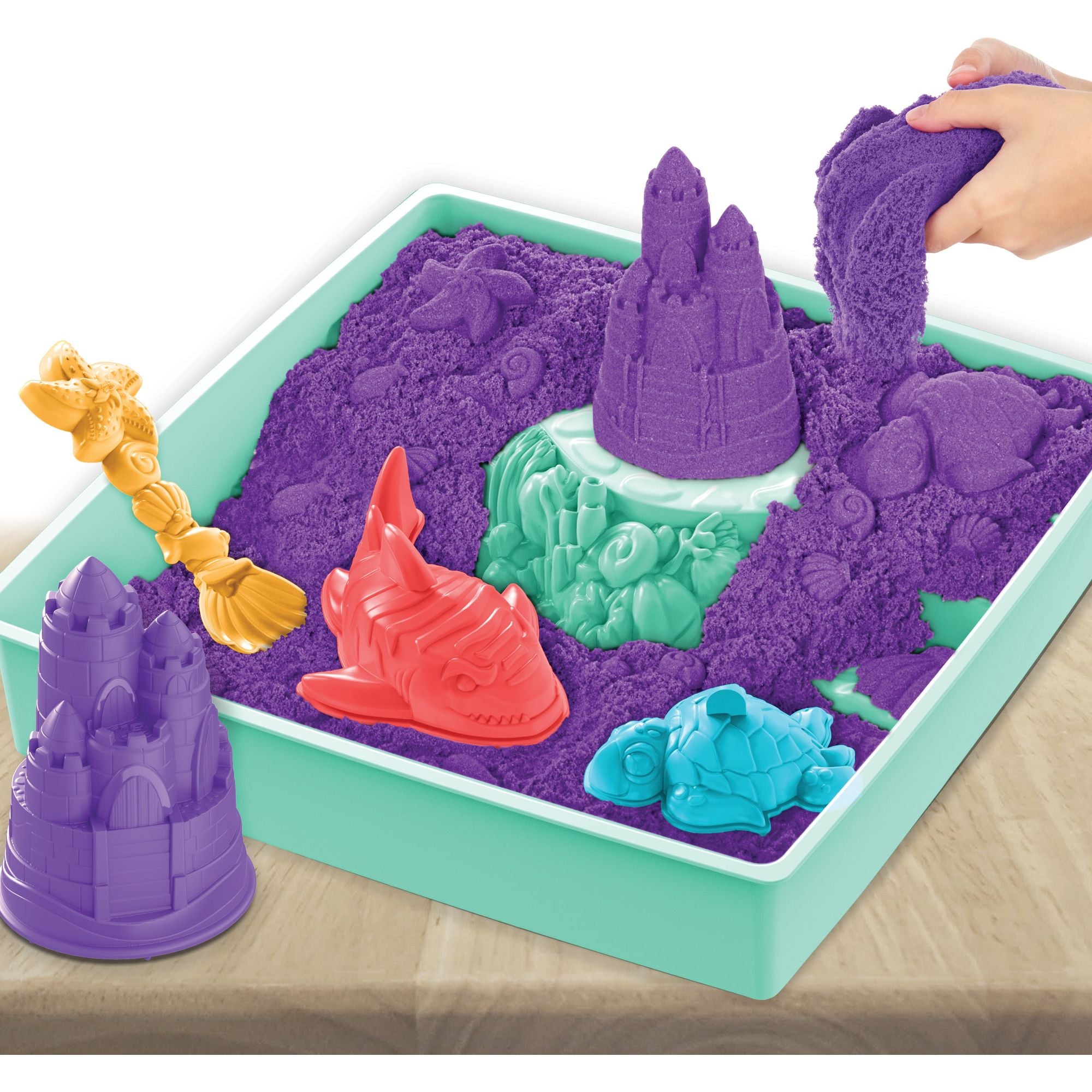 Kinetic Sand - Zandbak-Set Met 454 gram Paars Speelzand Opbergzandbak 4 Vormen En Gereedschap, Spin Master