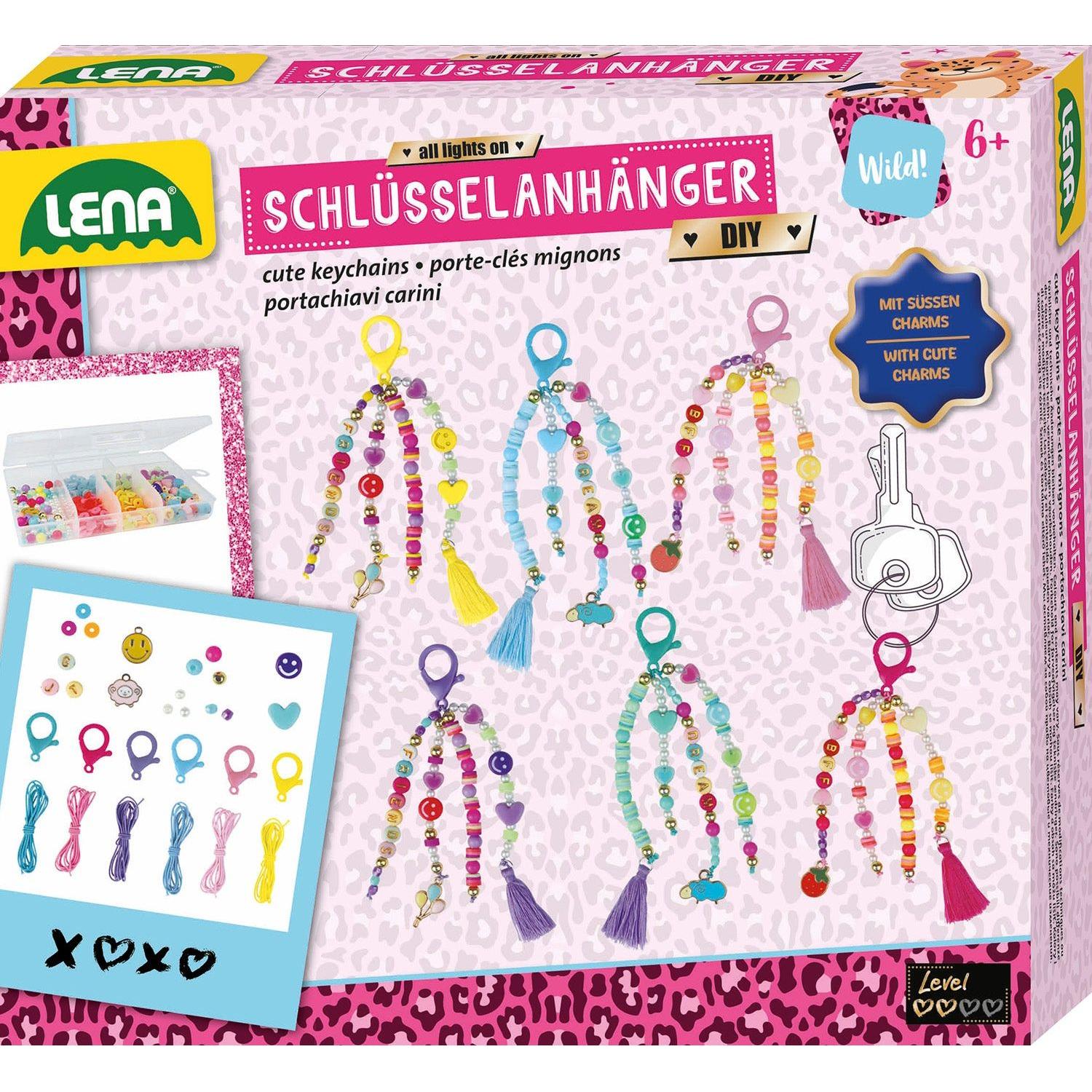 Sleutelhangers, Lena