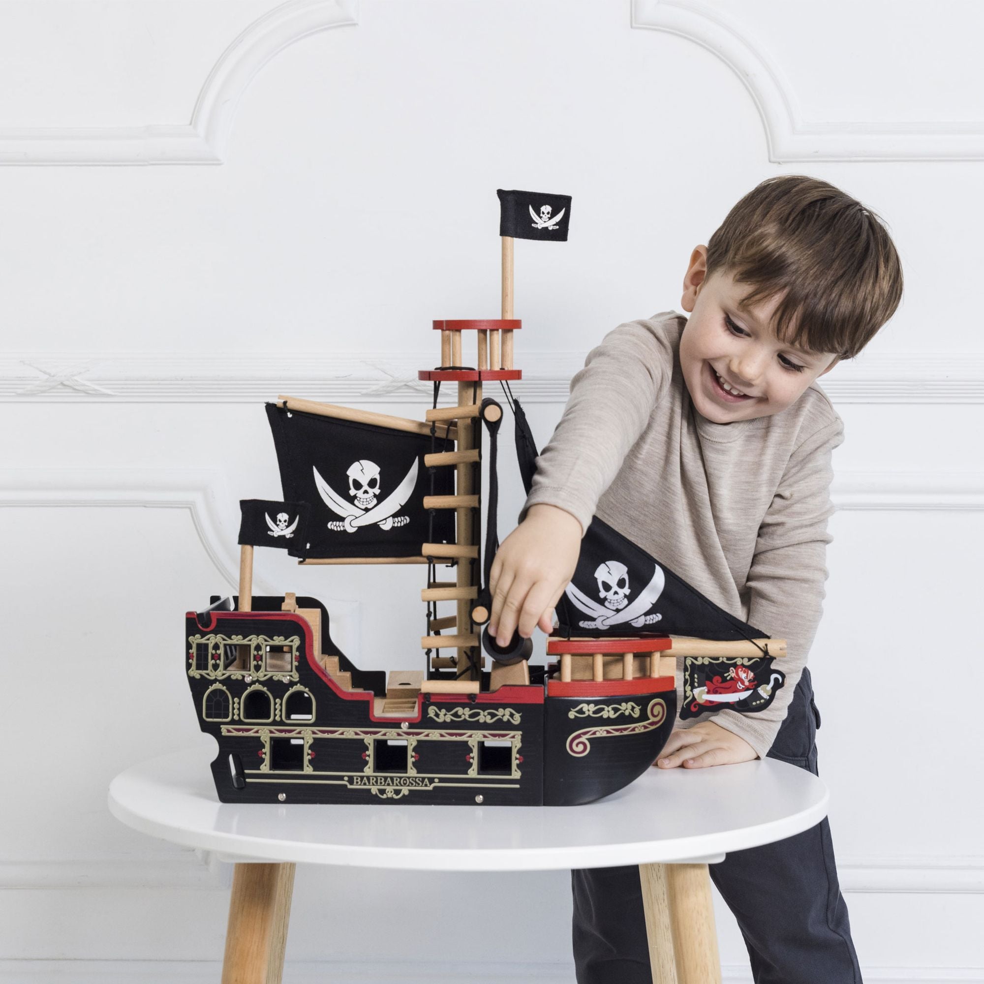 Barborossa Pirate Ship - FSC 100%, Le Toy Van