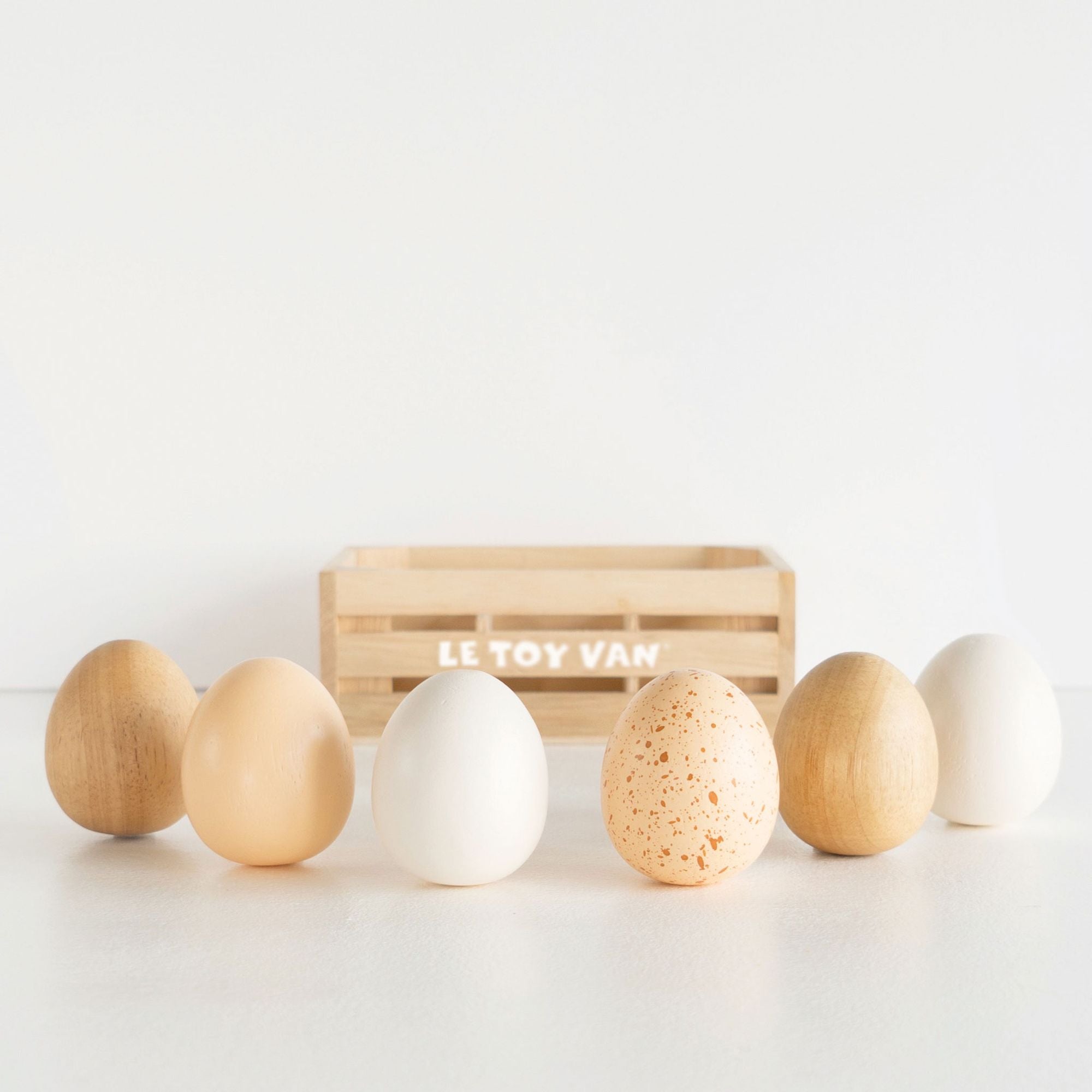 Farm Eggs Wooden Market Crate - FSC 100%, Le Toy Van