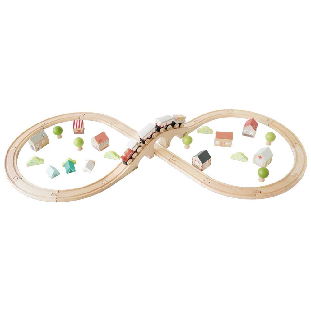 Figure of 8 Train Set - FSC 100%, Le Toy Van