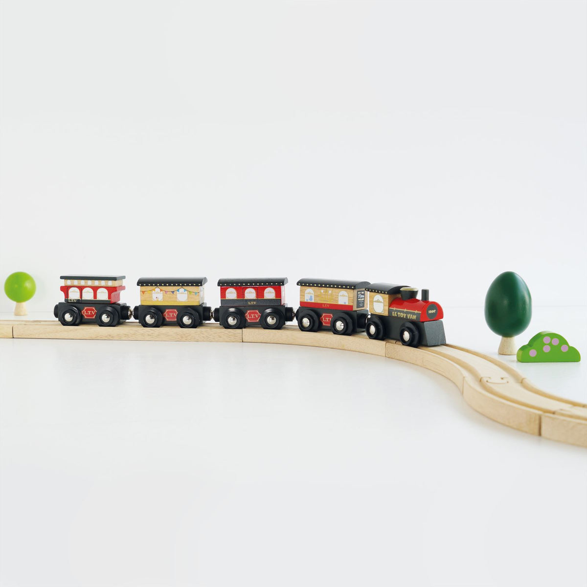 Royal Express Train & Carriages - Original Version, Le Toy Van