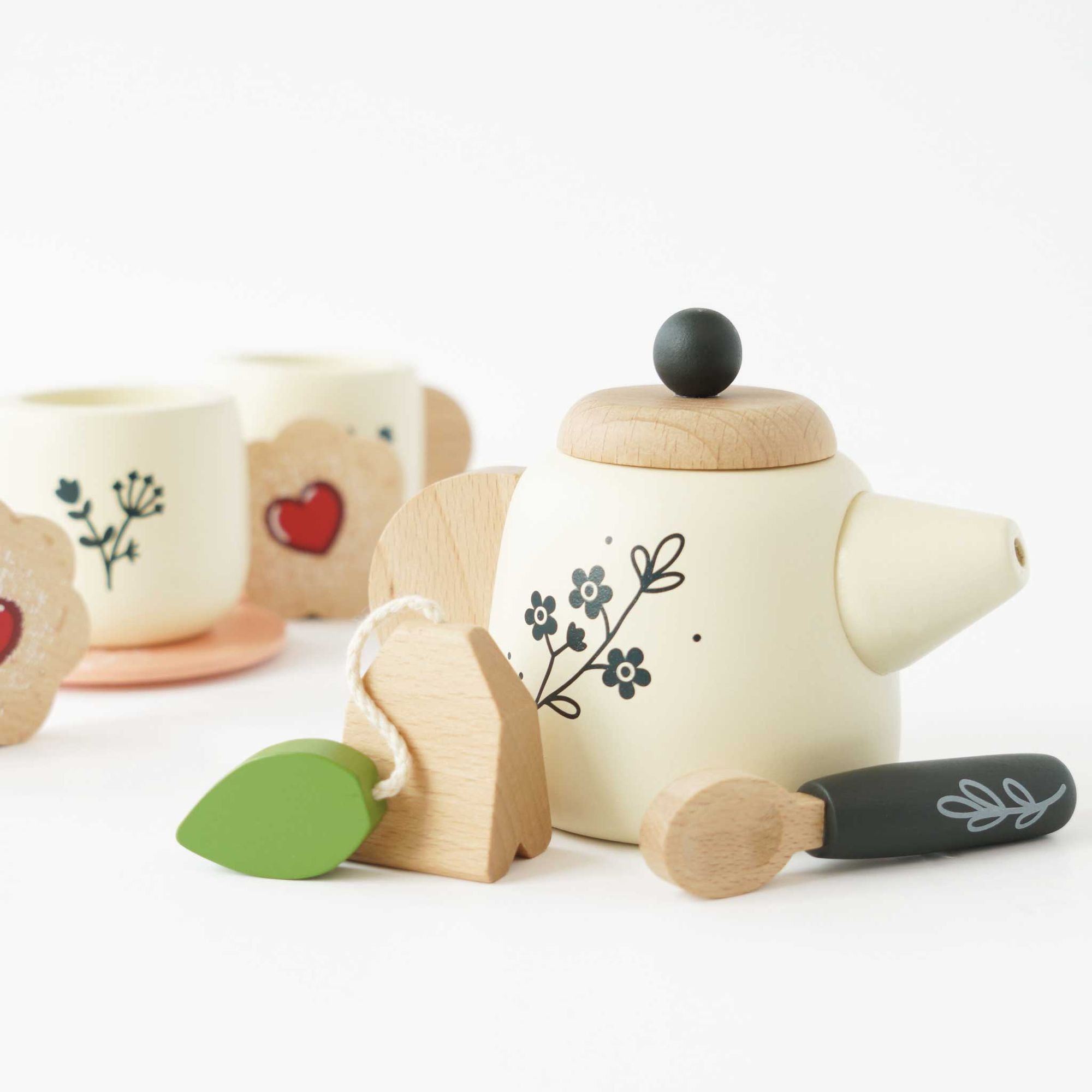 Wooden Tea Set & Trays - FSC 100%, Le Toy Van
