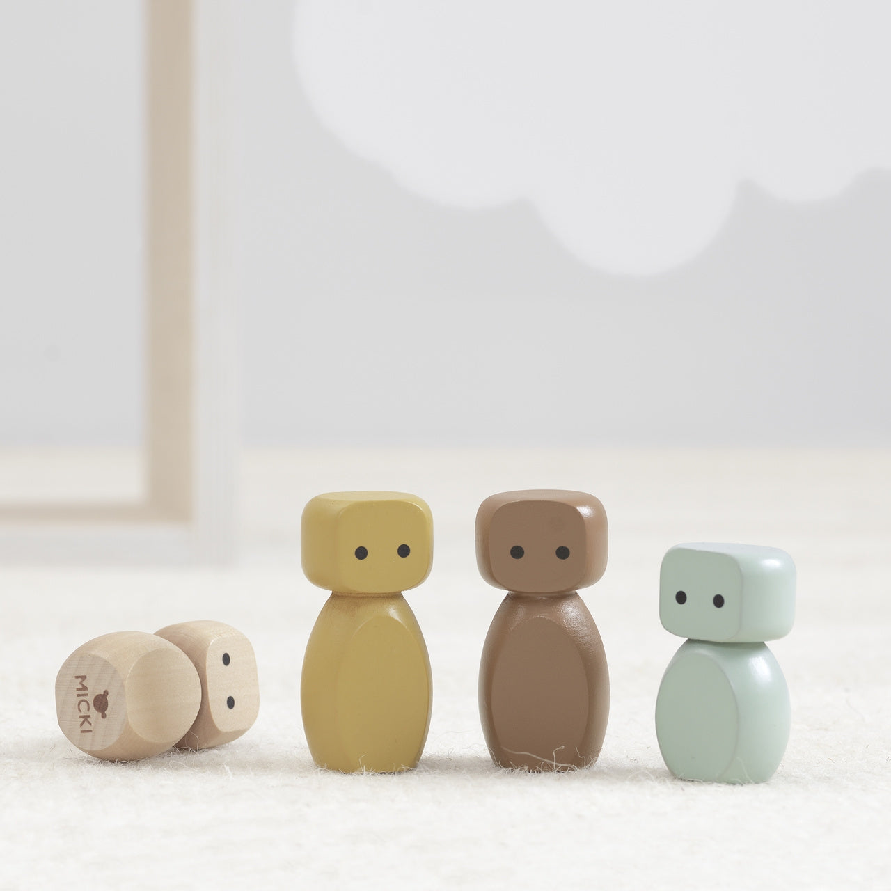 Play World houten figurenset, Micki