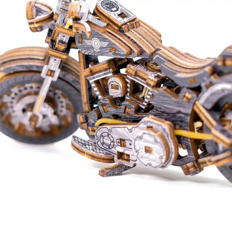 Cruiser V-Twin LE, Wooden City