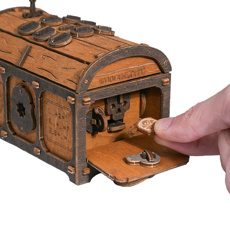 Escape room Treasure chest, Wooden City