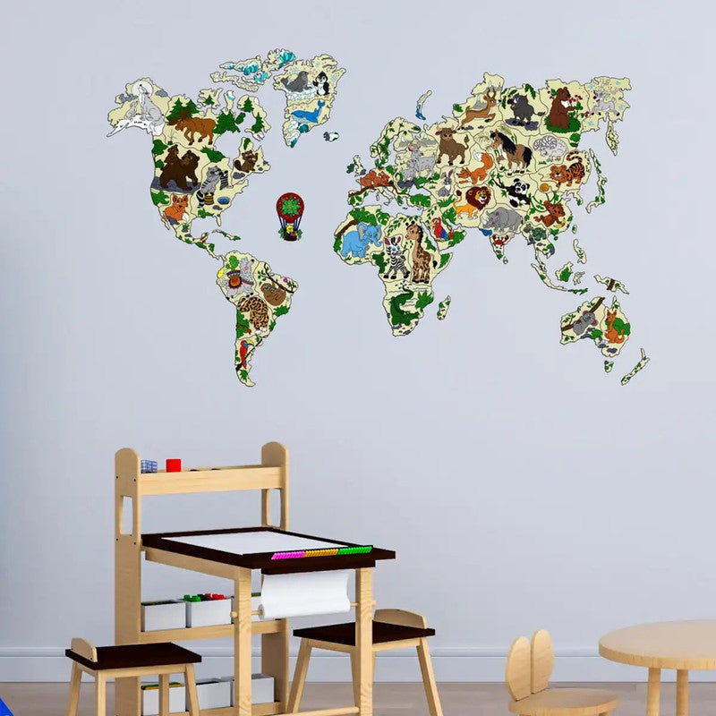 WORLD MAP ANIMALS L, Wooden City